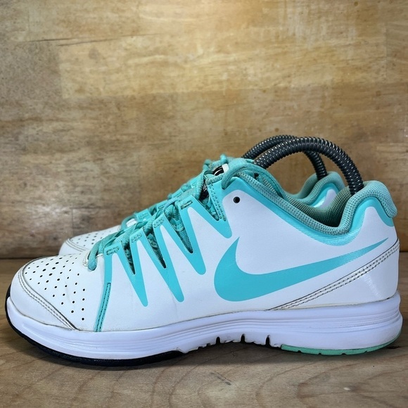 Nike Vapor Court Womens Sz 7.5 Tennis Shoes Sneakers White Turquoises 631713-103 - Picture 3 of 8